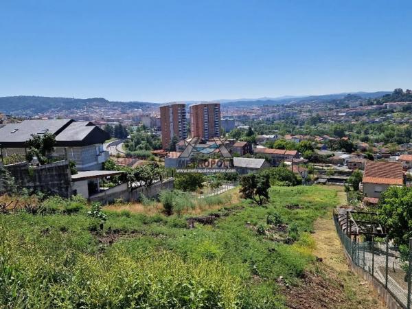 Terreno en O Vinteun