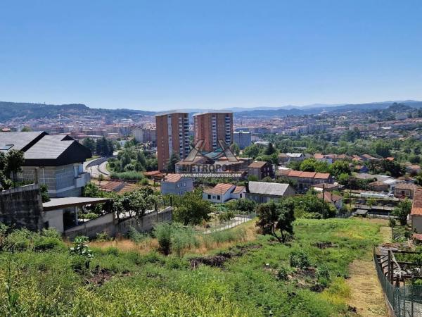 Terreno en O Vinteun