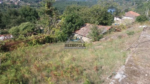Terreno en Pereiro de Aguiar