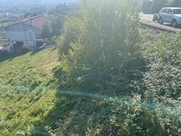 Terreno en calle Cudeiro-Gouriz