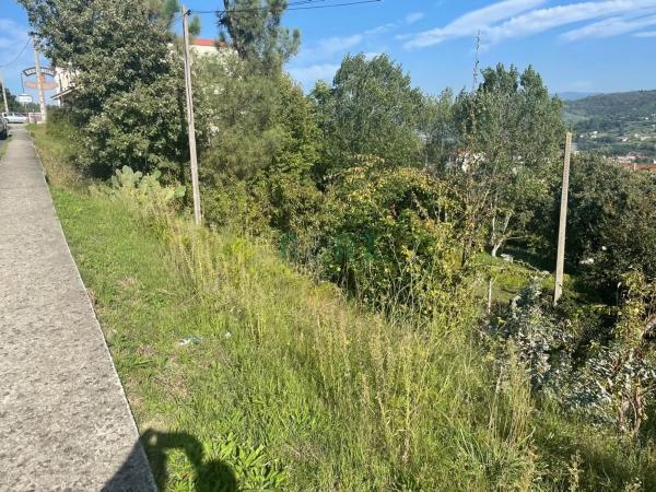Terreno en calle Cudeiro-Gouriz