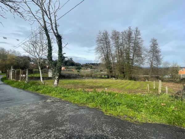 Terreno en camino do Hospital, 1