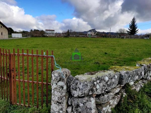 Terreno en Pereiro de Aguiar