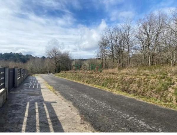 Terreno en calle Nova