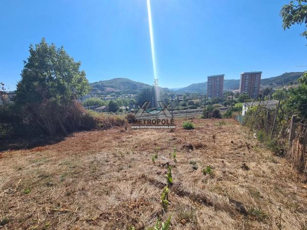 Terreno en O Vinteun