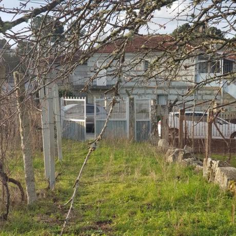 Terreno en camino de Penedo