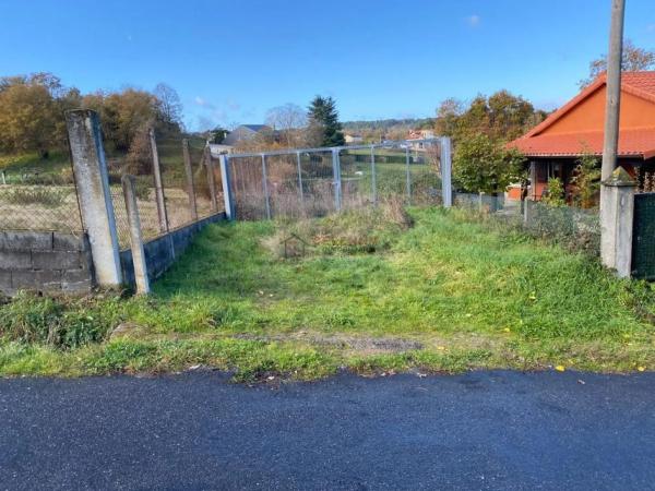 Terreno en San Cibrao das Viñas