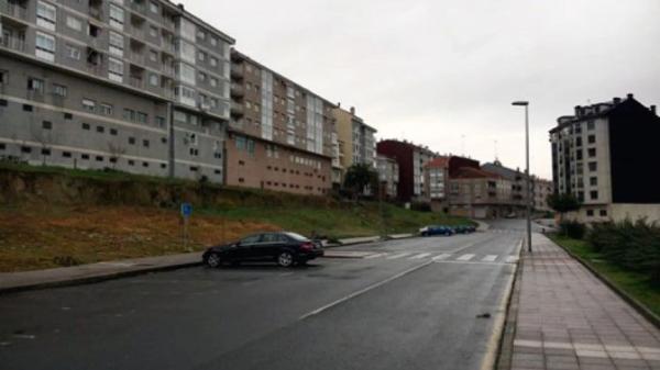 Terreno en avenida de Celanova