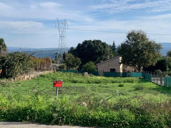 Terreno en carretera Paradela s/n