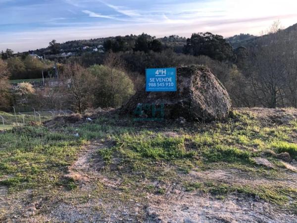 Terreno en Pereiro de Aguiar