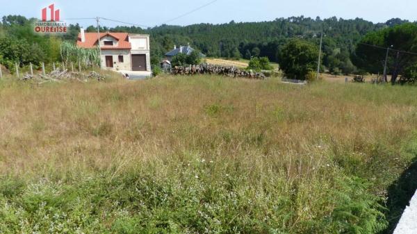 Terreno en San Cibrao das Viñas