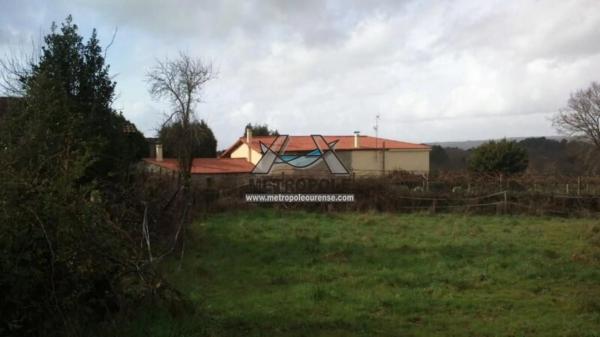 Terreno en Amoeiro