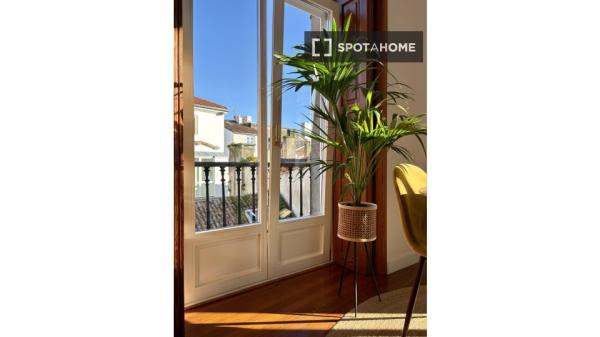 Piso de 2 habitaciones en alquiler en Santiago de Compostela