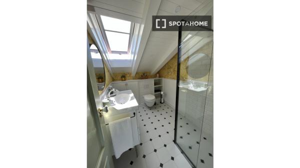 Piso de 2 habitaciones en alquiler en Santiago de Compostela