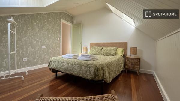 Piso de 2 habitaciones en alquiler en Santiago de Compostela