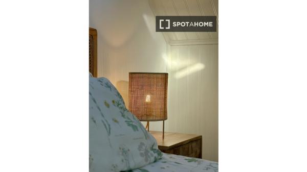 Piso de 2 habitaciones en alquiler en Santiago de Compostela