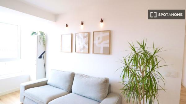 Room in shared apartment in Santander