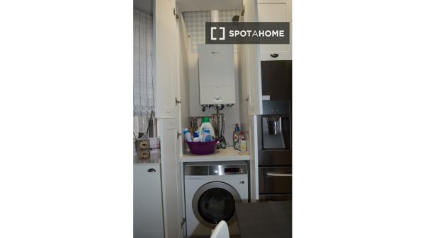 Piso de 3 dormitorios en alquiler en Indautxu, Bilbao