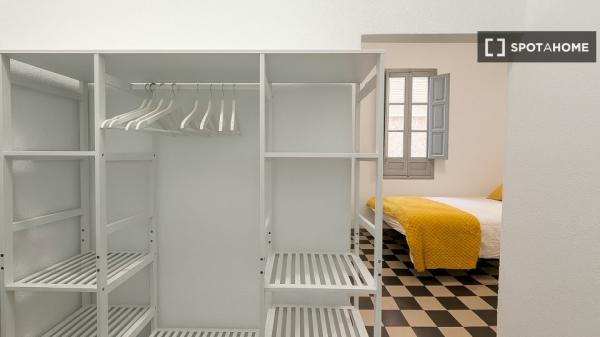 Habitación en piso compartido en alquiler en el Centro, Granada