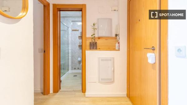 Piso en alquiler de 2 habitaciones en Jardín de La Abadía, Málaga