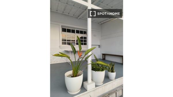 Apartamento de 1 dormitorio en alquiler en Almatriche Bajo