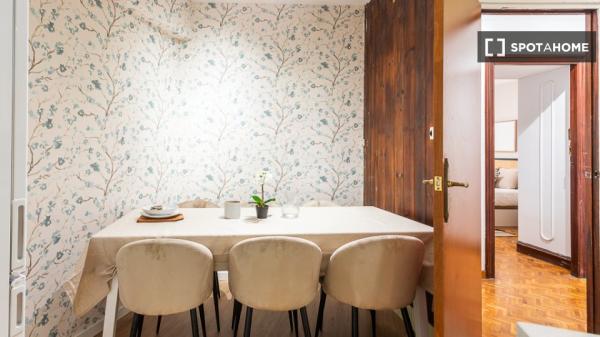 Piso en alquiler de 4 habitaciones en Alicante