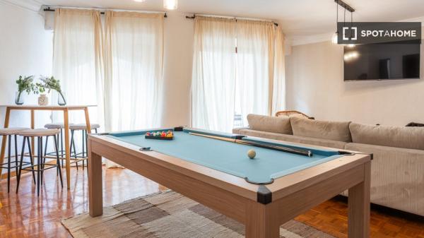 Piso en alquiler de 4 habitaciones en Alicante