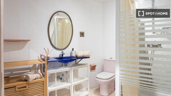 Piso en alquiler de 4 habitaciones en Alicante