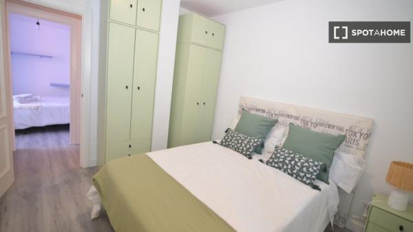 Room in shared apartment in Santander