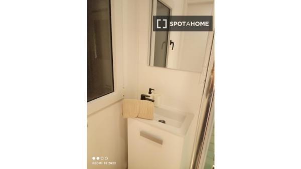 Piso de 2 dormitorios en alquiler en Santander