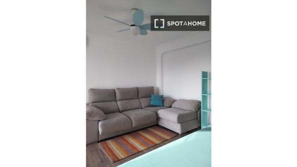 Piso de 3 habitaciones en alquiler en Sagunto, Valencia