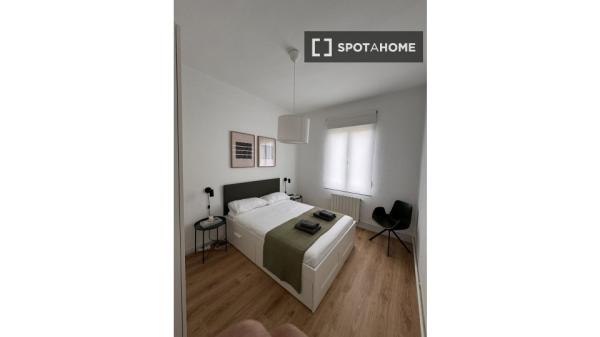 Piso de 3 habitaciones en alquiler en Santander