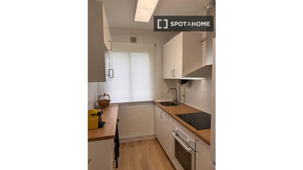 Piso de 3 habitaciones en alquiler en Santander