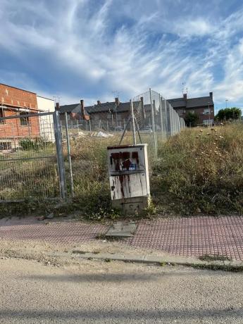Terreno en calle Mónaco, 21