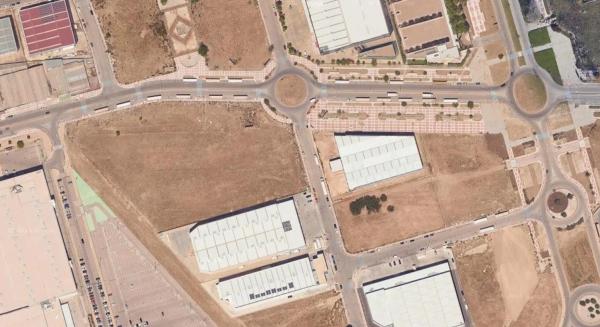 Terreno en Montserrat - Parque Empresarial