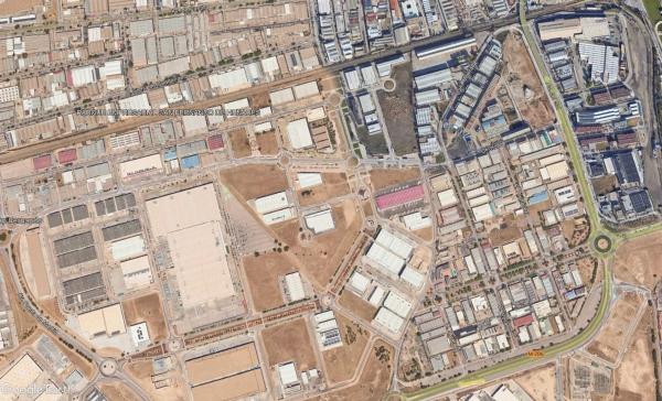 Terreno en calle de Plutón, 1