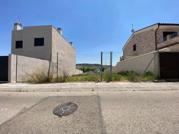 Terreno en calle Marqués de Santillana