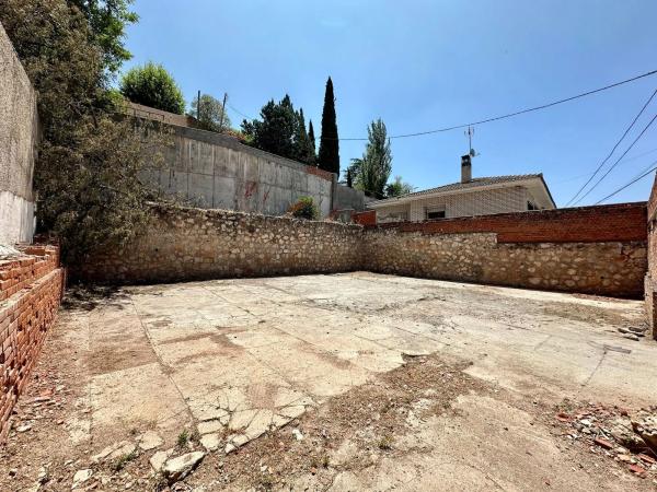 Terreno en calle de la Fuente