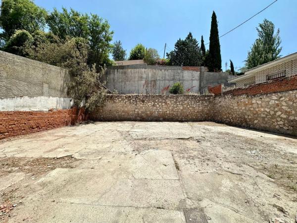 Terreno en calle de la Fuente