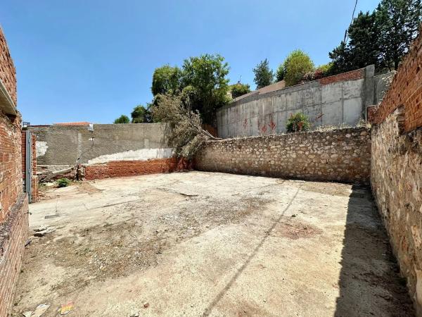 Terreno en calle de la Fuente