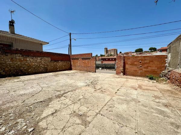 Terreno en calle de la Fuente