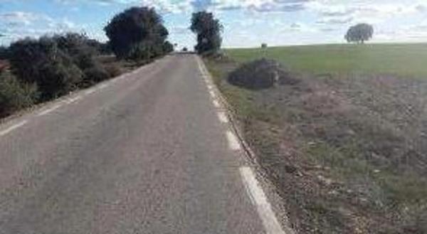 Terreno en camino del Llano Cobo, 2 Polig 2