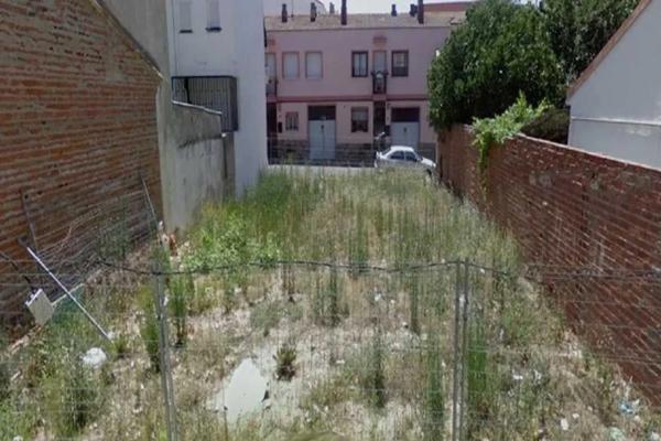 Terreno en calle del Doctor Marañón