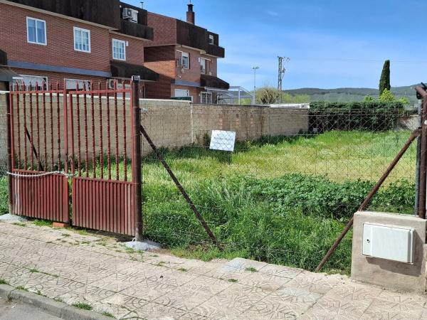 Terreno en calle de la Viña, 11