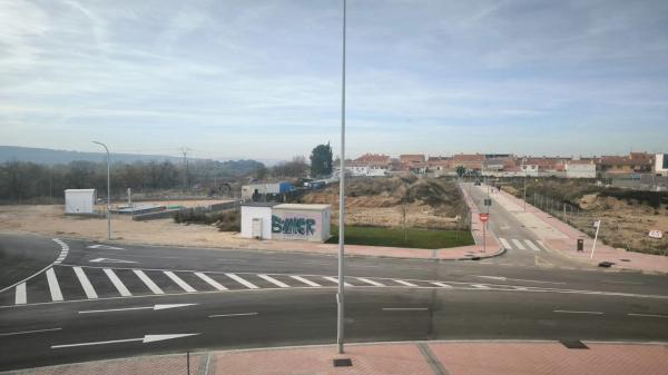 Terreno en calle del Valle de la Pinilla