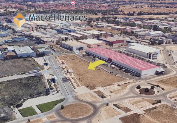 Terreno en avenida Astronomía