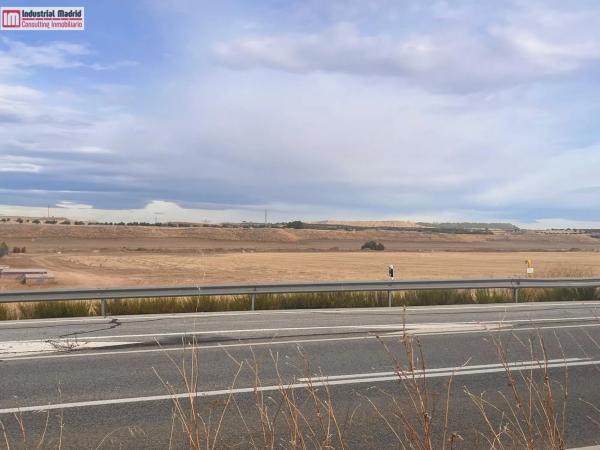 Terreno en Torres de la Alameda