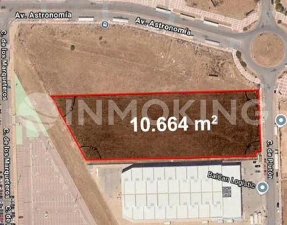 Terreno en Montserrat - Parque Empresarial