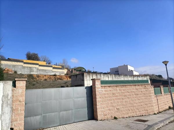 Terreno en Camarma de Esteruelas