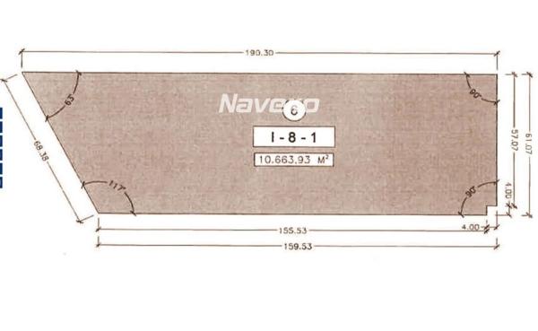 Terreno en calle de Plutón